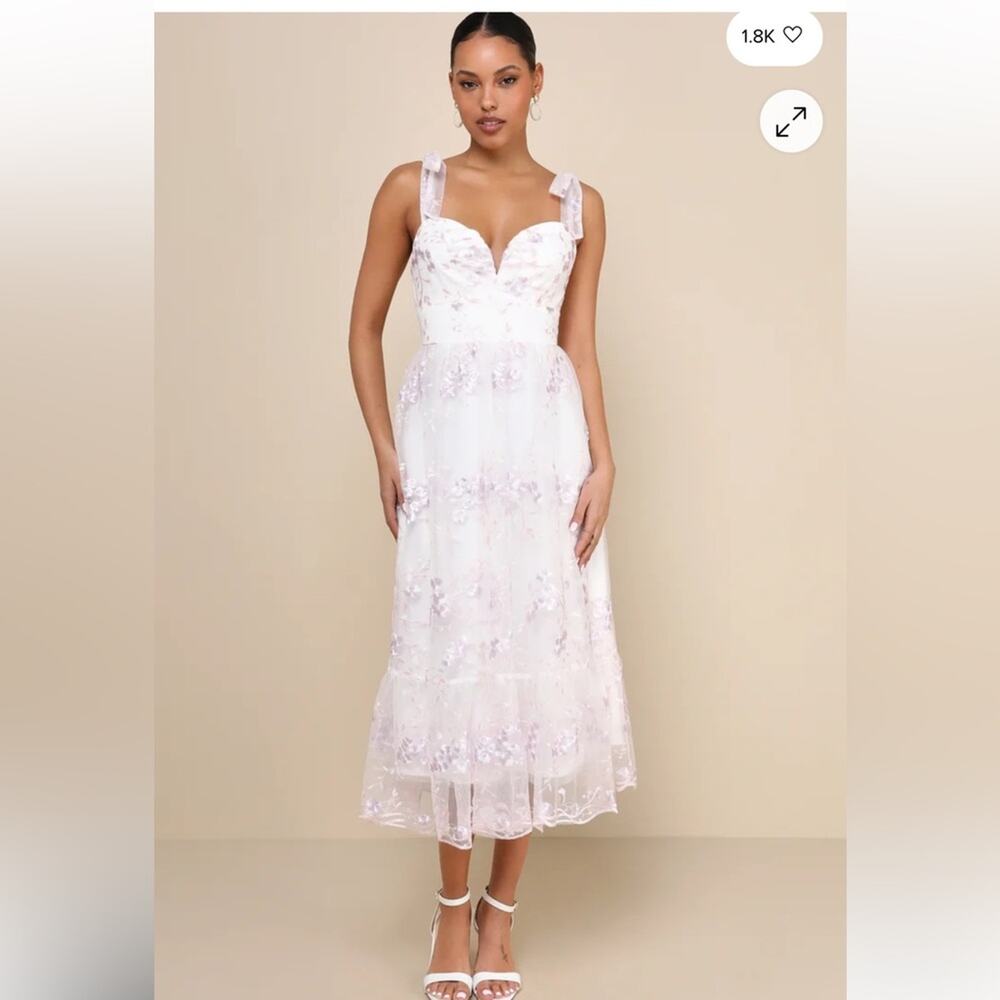 Lulus Distinctly Sweet White Floral Embroidered Tie-Strap Midi Dress Size Small